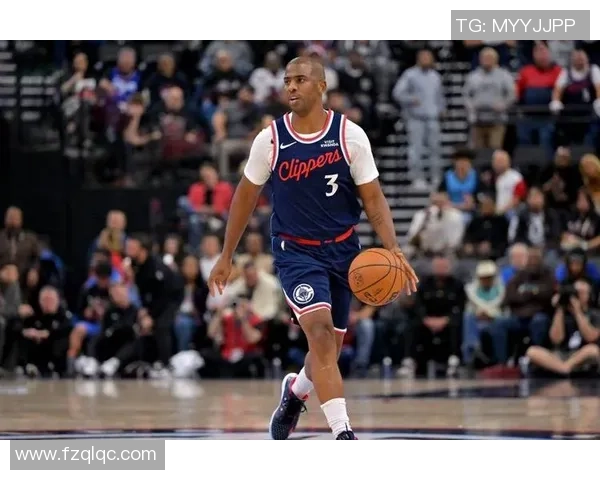 快船两将回应保罗事情：训练馆没他安静不少 他对自己和队友要求都极高